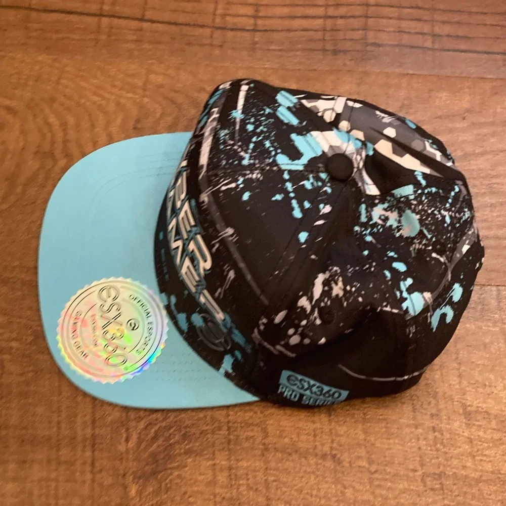 Kids ‘Cyber Gamer’ Snapback Cap in Black and Light Blue NWOT